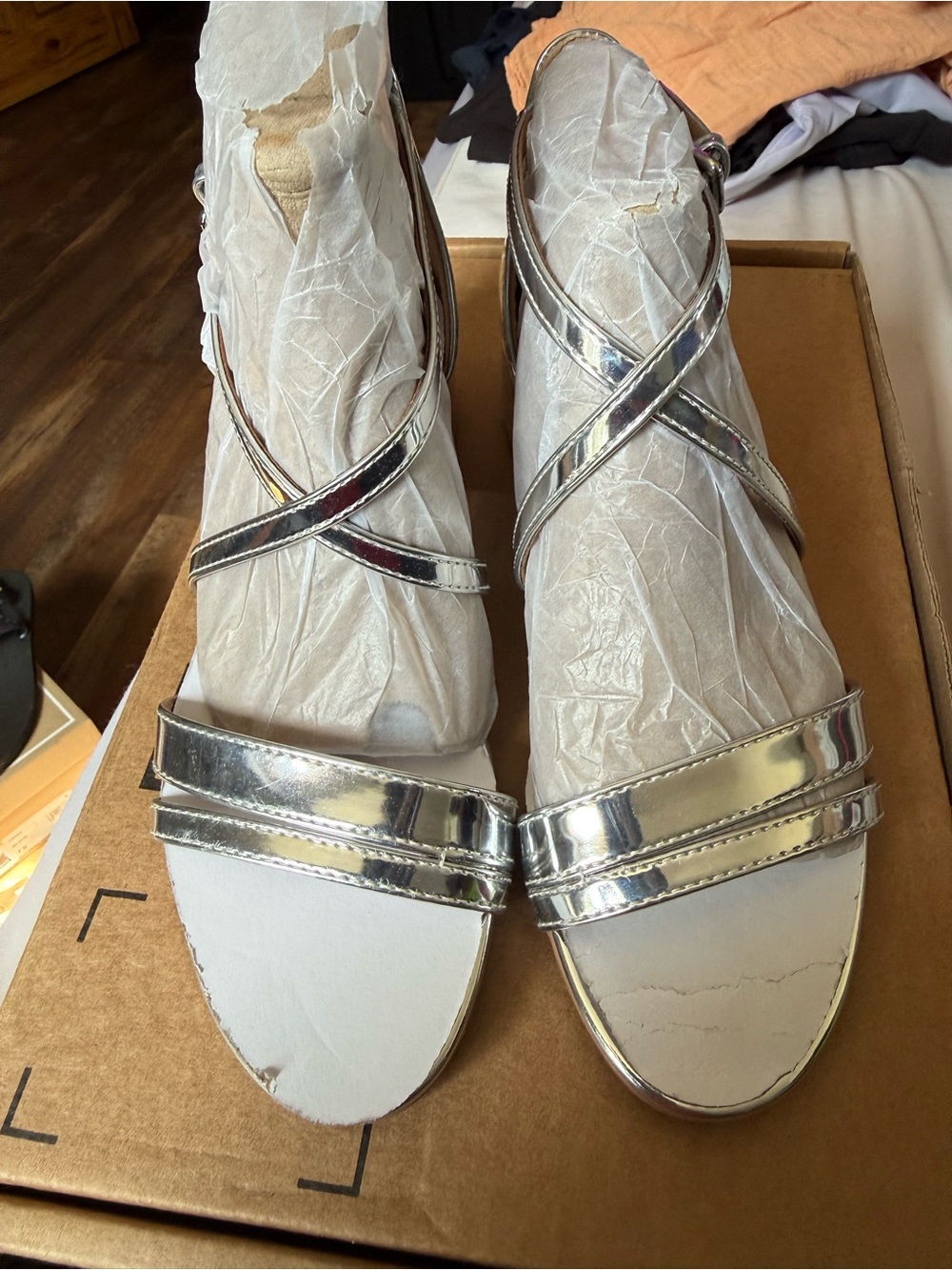 Naturalizer Silver Strappy Sandals